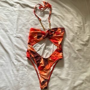 Pretty Little Thing one piece bathing suit size 4